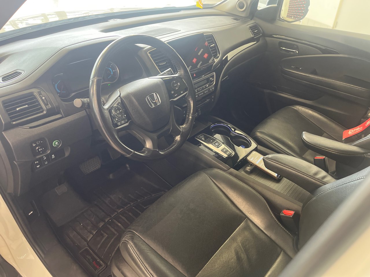 2019 Honda Pilot Touring 7-Passenger-9
