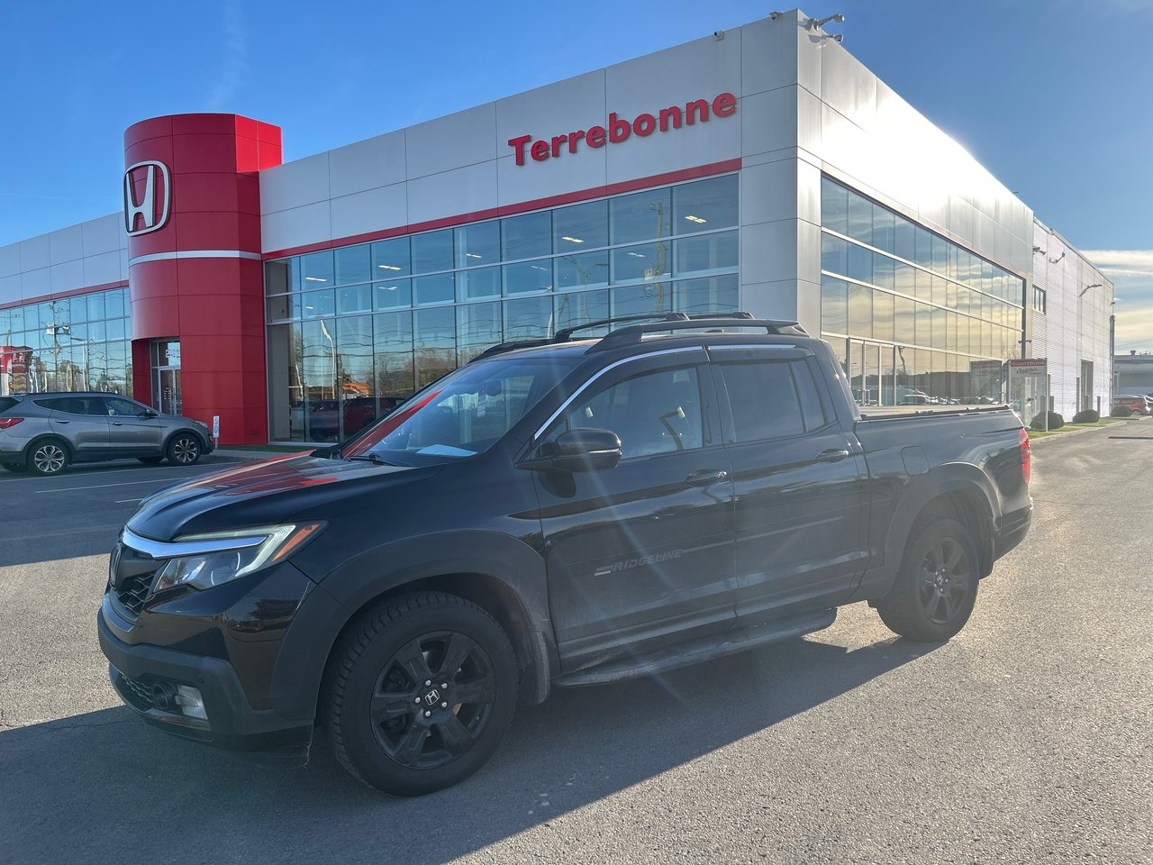 2017 Honda Ridgeline Black Edition-0