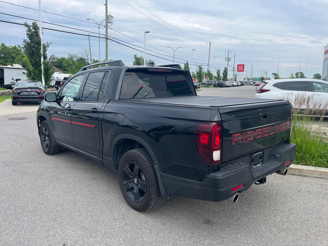 2025 Honda Ridgeline Black Edition-8