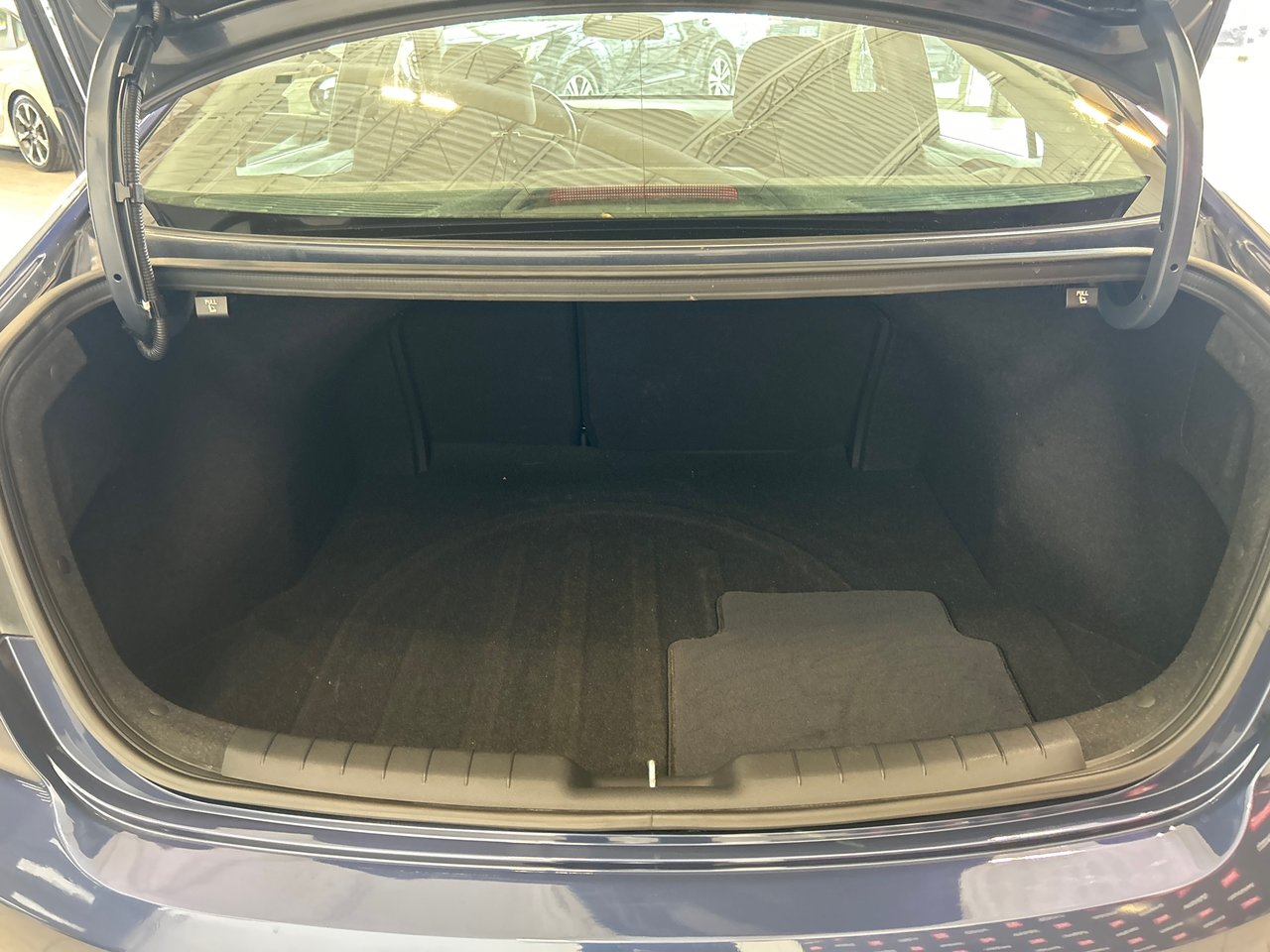 2019 Hyundai Elantra Preferred-9