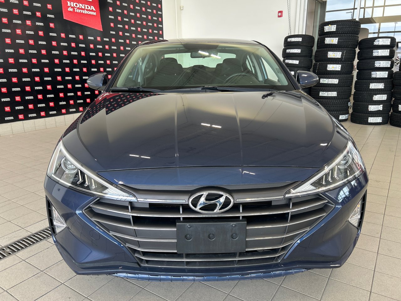 2019 Hyundai Elantra Preferred-2