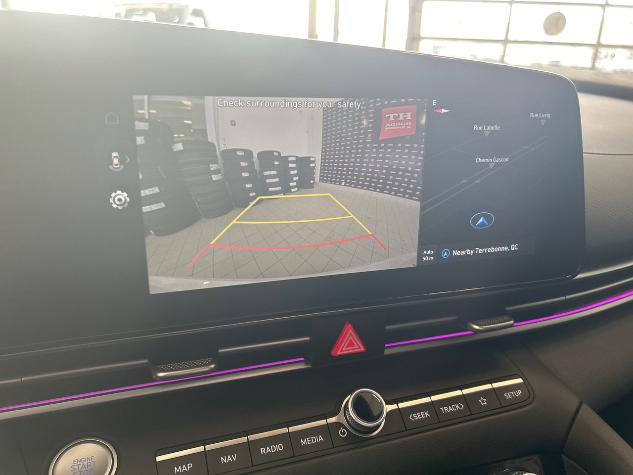 2024 Hyundai Elantra Preferred-27