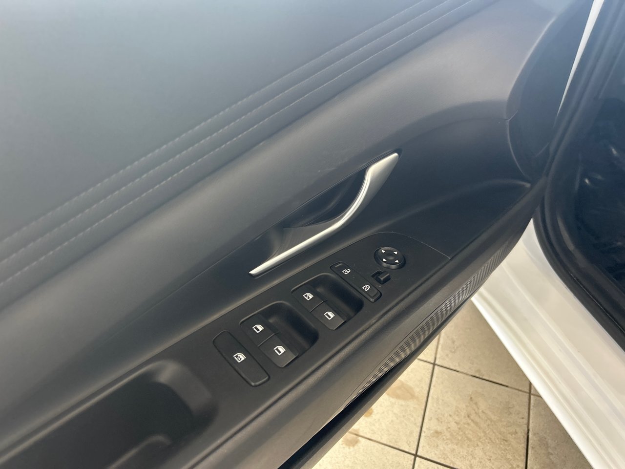 2024 Hyundai Elantra Preferred-22