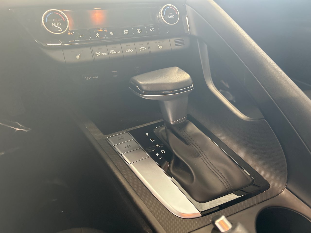 2024 Hyundai Elantra Preferred-23