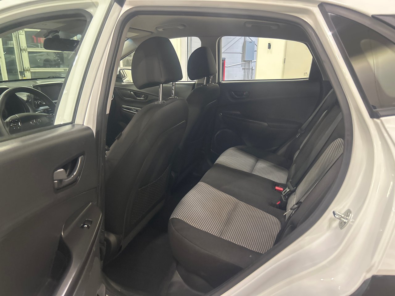 2021 Hyundai Kona Essential-8