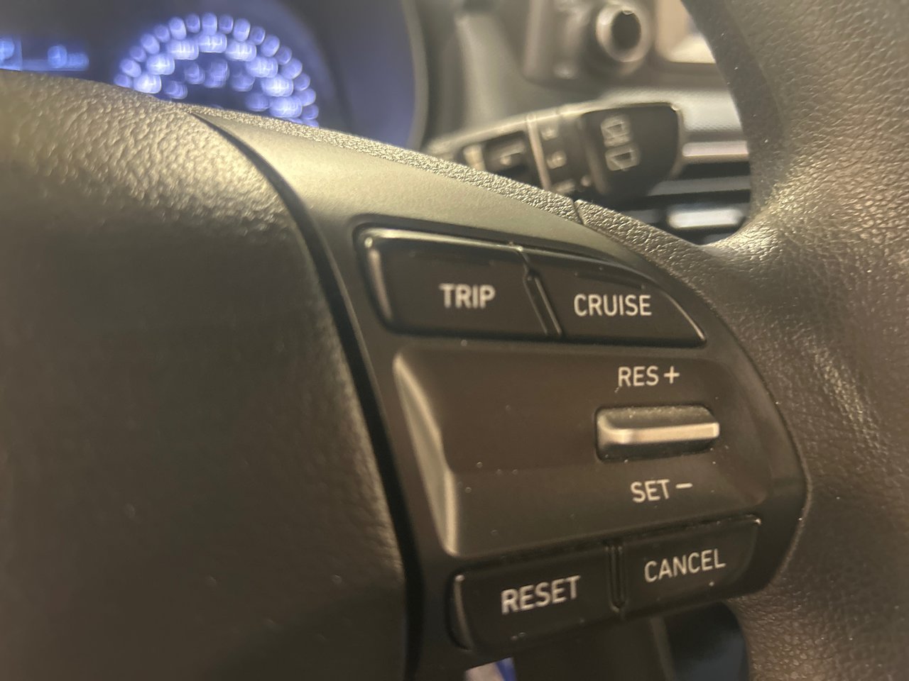 2021 Hyundai Kona Essential-23