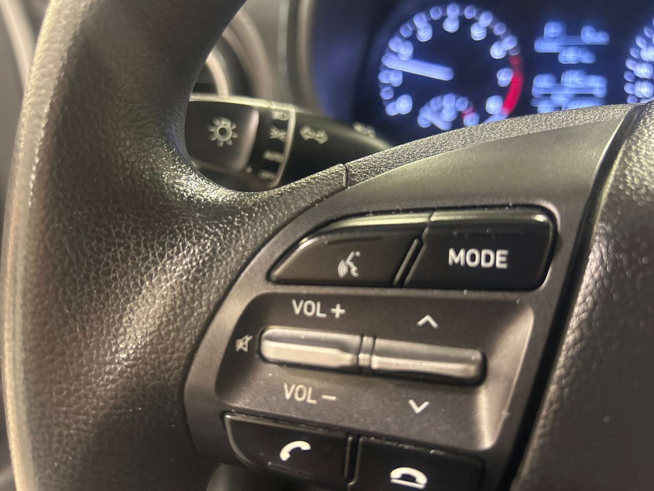 2021 Hyundai Kona Essential-22