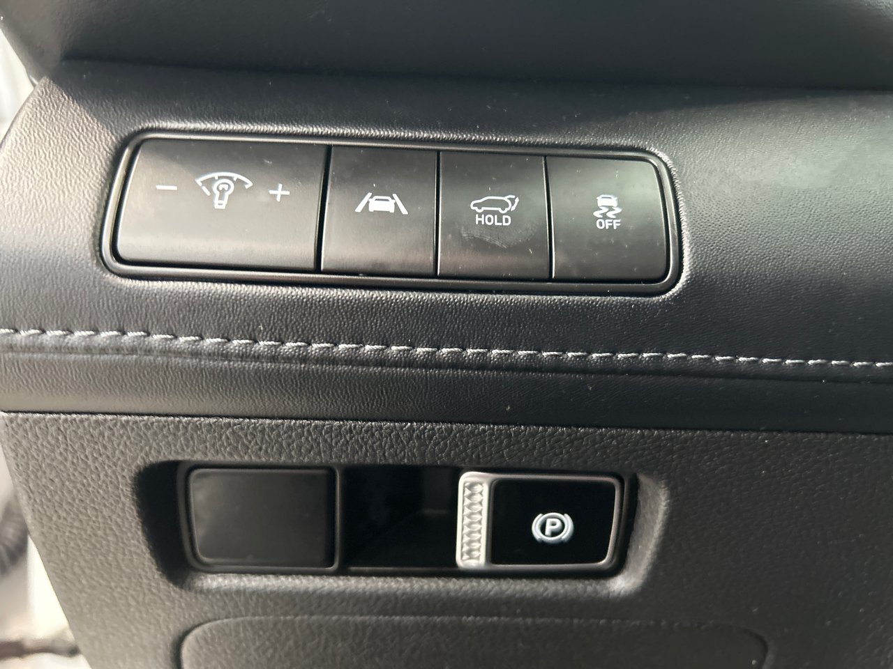 2021 Hyundai Santa Fe Hybrid Luxury-25
