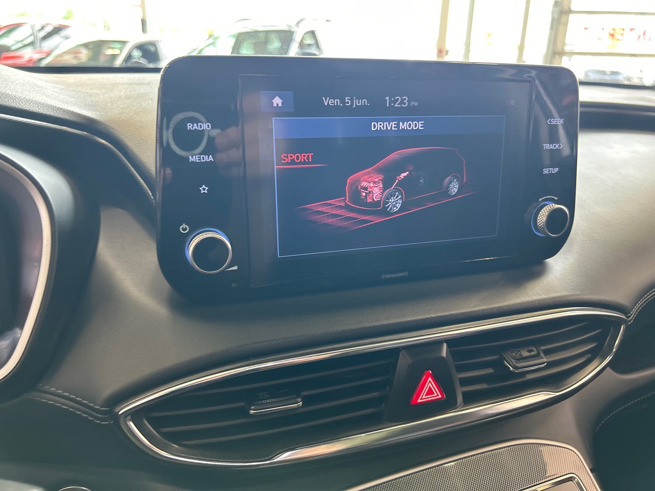 2021 Hyundai Santa Fe Hybrid Luxury-38