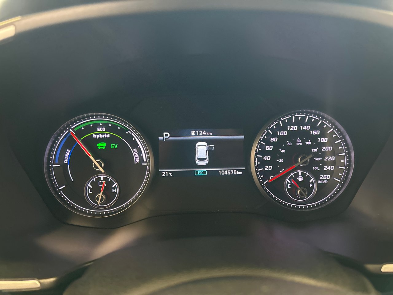 2022 Hyundai Santa Fe Hybrid Preferred-23