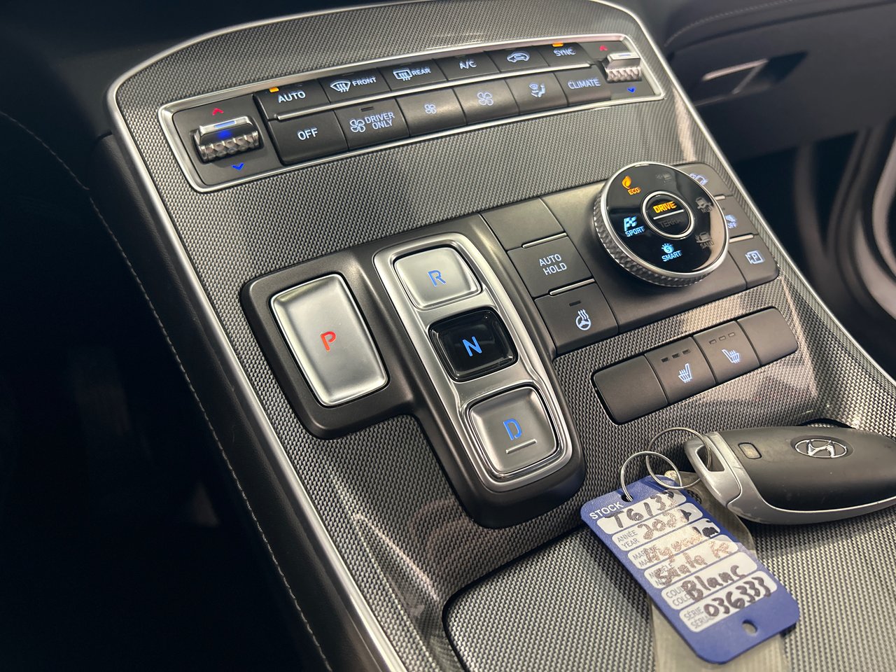 2022 Hyundai Santa Fe Hybrid Preferred-28