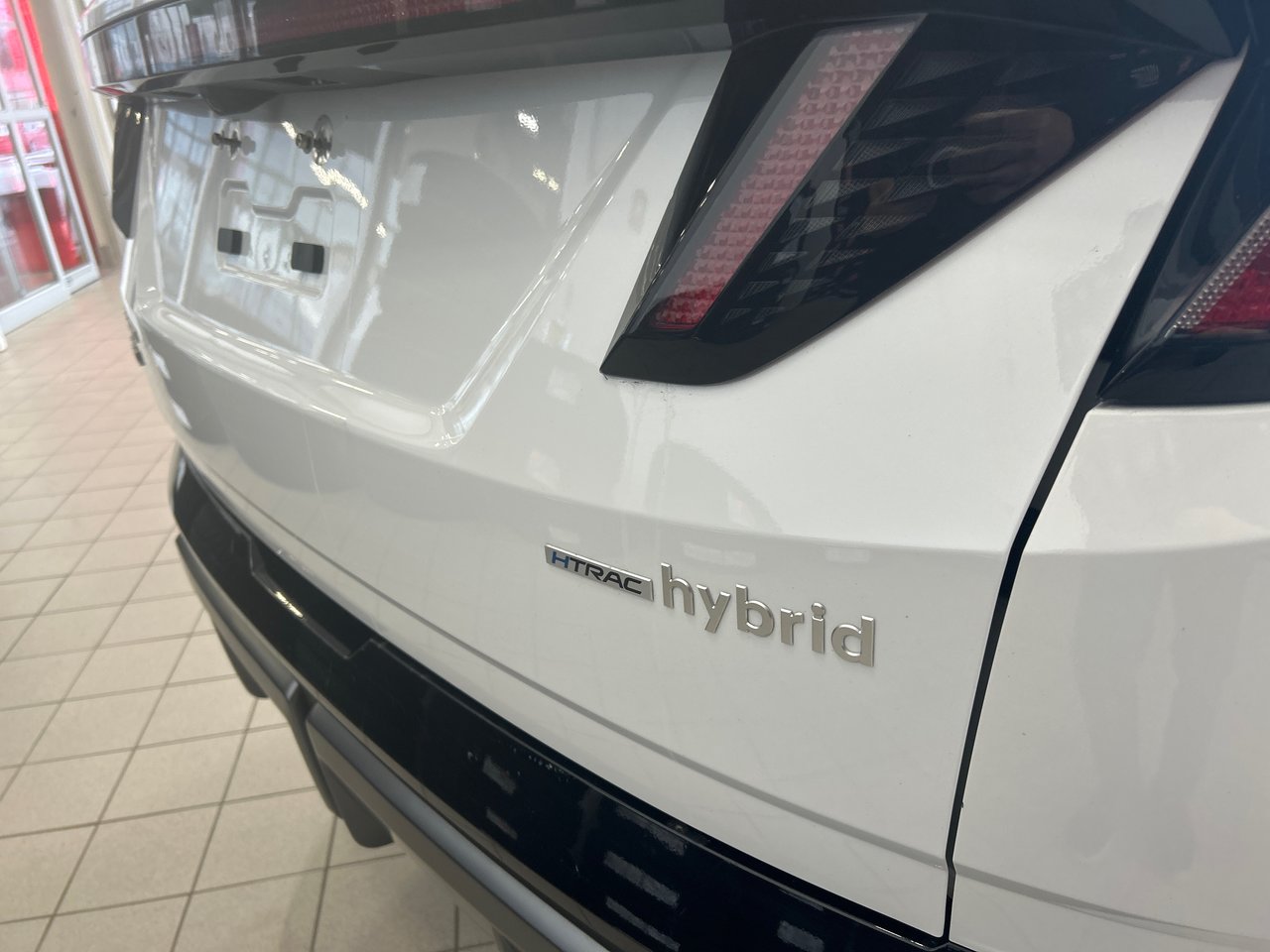 2025 Hyundai Tucson Hybrid N-Line-9