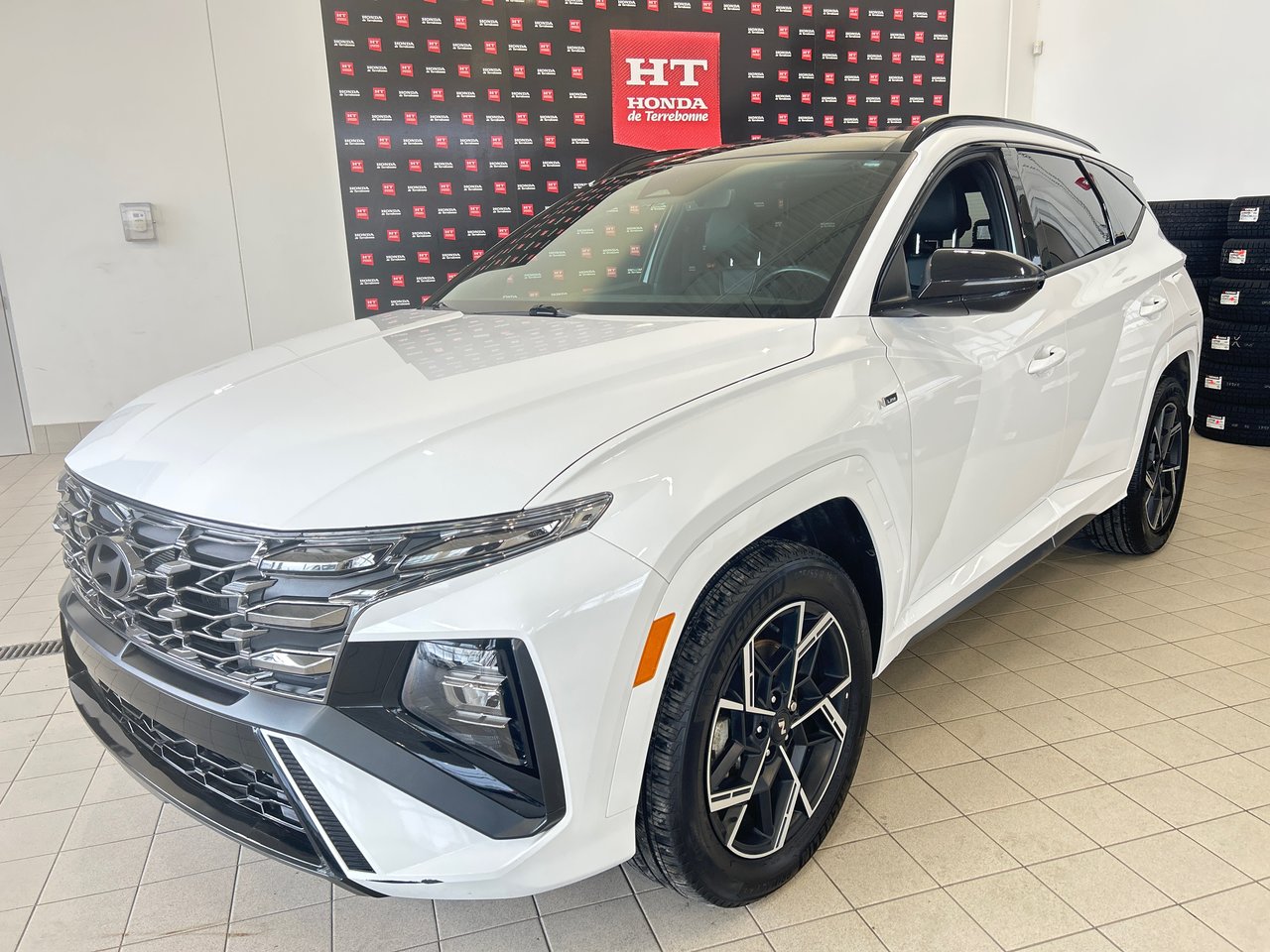 2025 Hyundai Tucson Hybrid N-Line-0