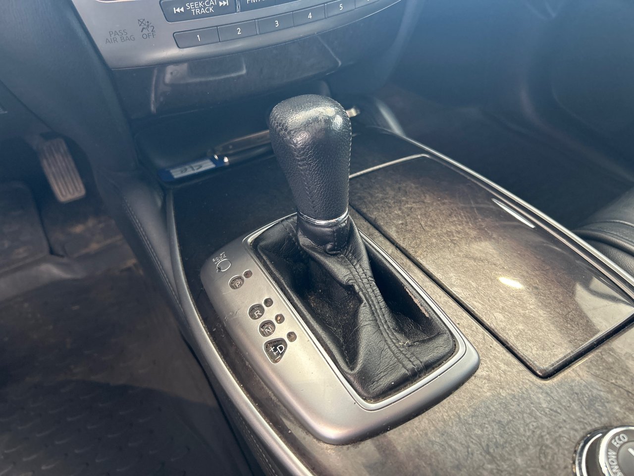 2013 Infiniti JX35-19
