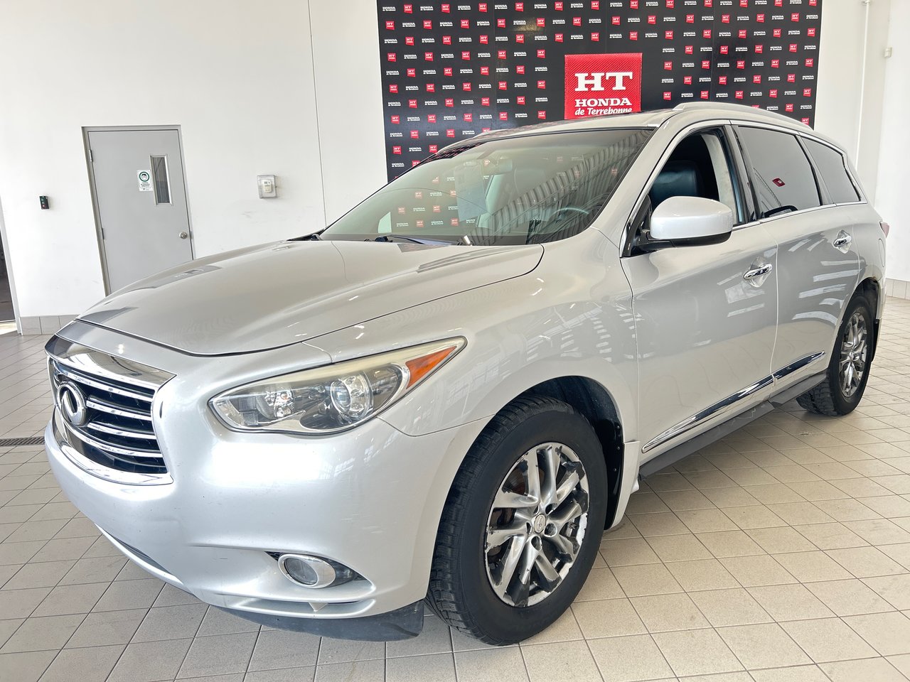 Silver 2013 INFINITI JX35 AWD SUV / Crossover All-Wheel Drive Automatic