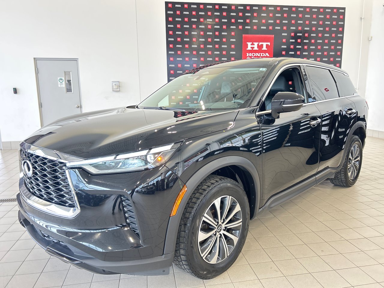 2023 Infiniti QX60 PURE-0