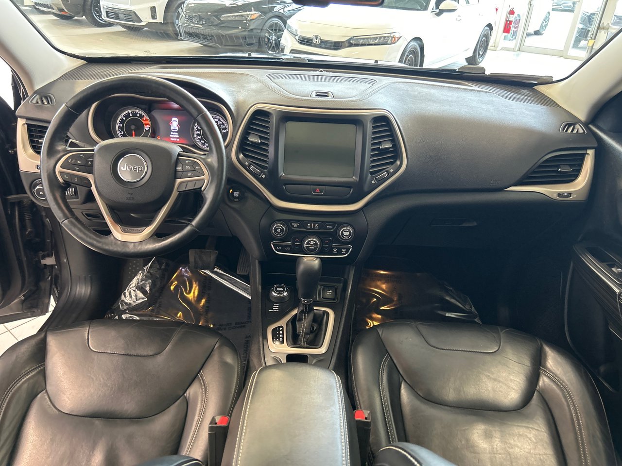 2017 Jeep Cherokee Limited-12