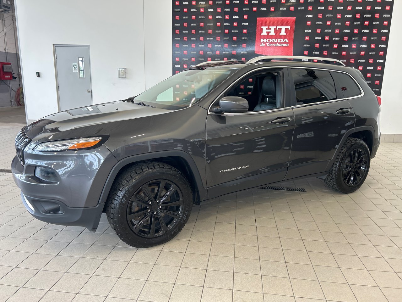 2017 Jeep Cherokee Limited-1