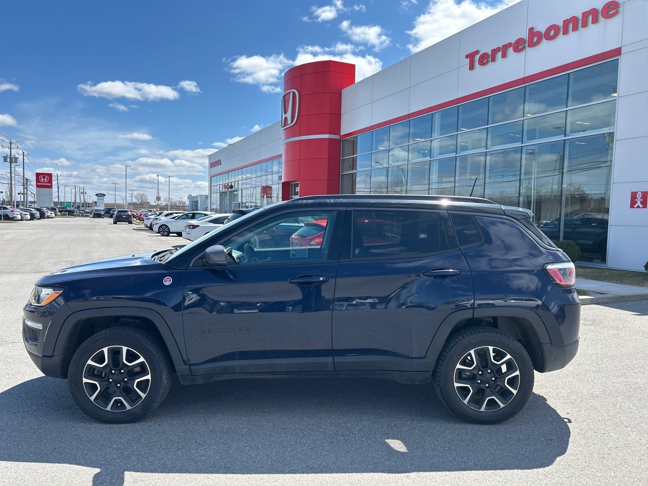 2019 Jeep Compass Trailhawk-1