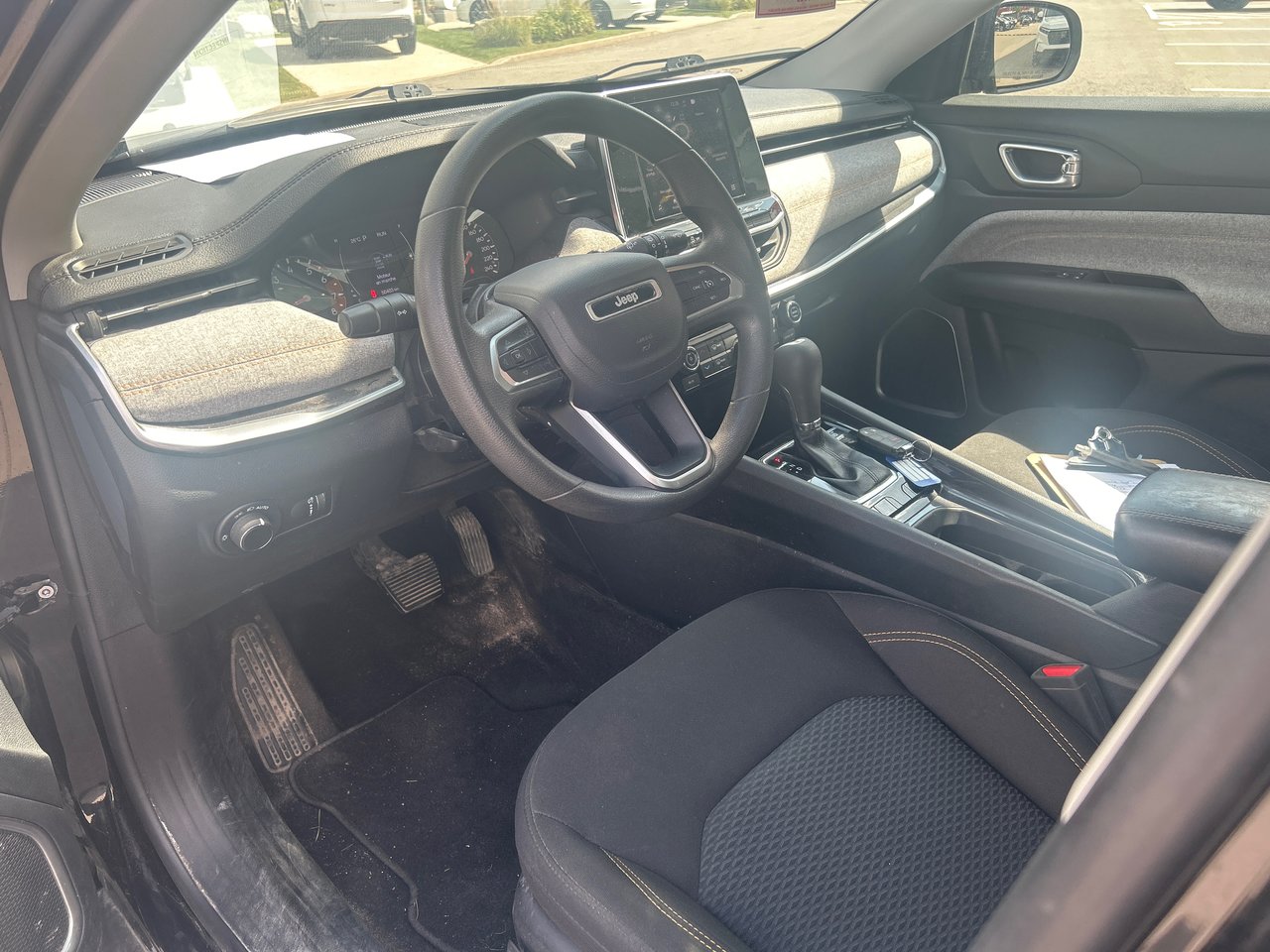 2022 Jeep Compass Sport-10