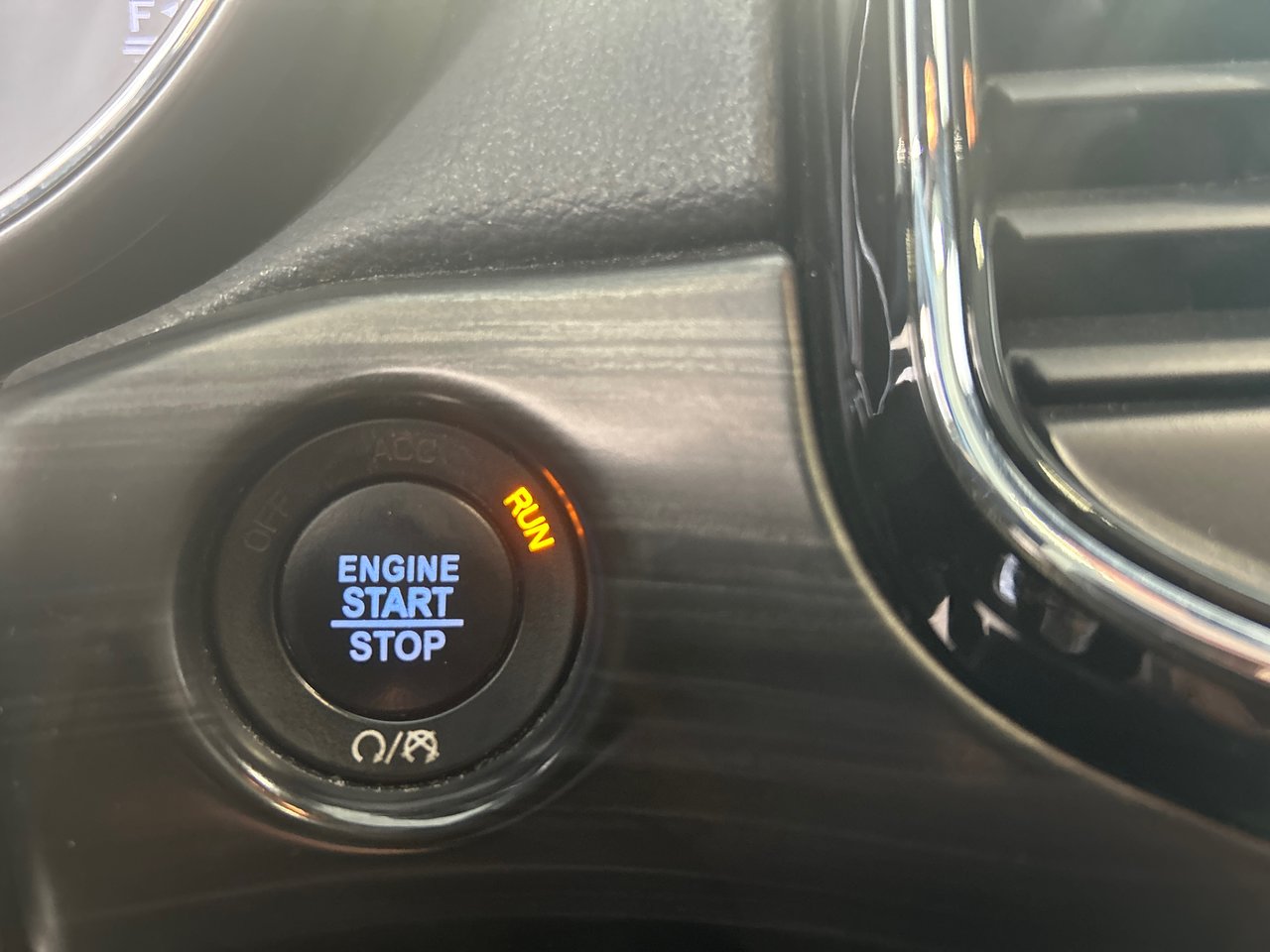 Jeep Grand Cherokee WK Altitude 2022-17