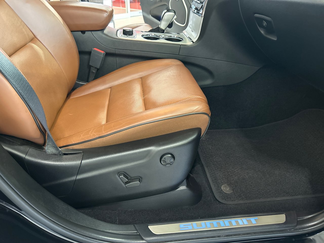 2021 Jeep Grand Cherokee Summit-14