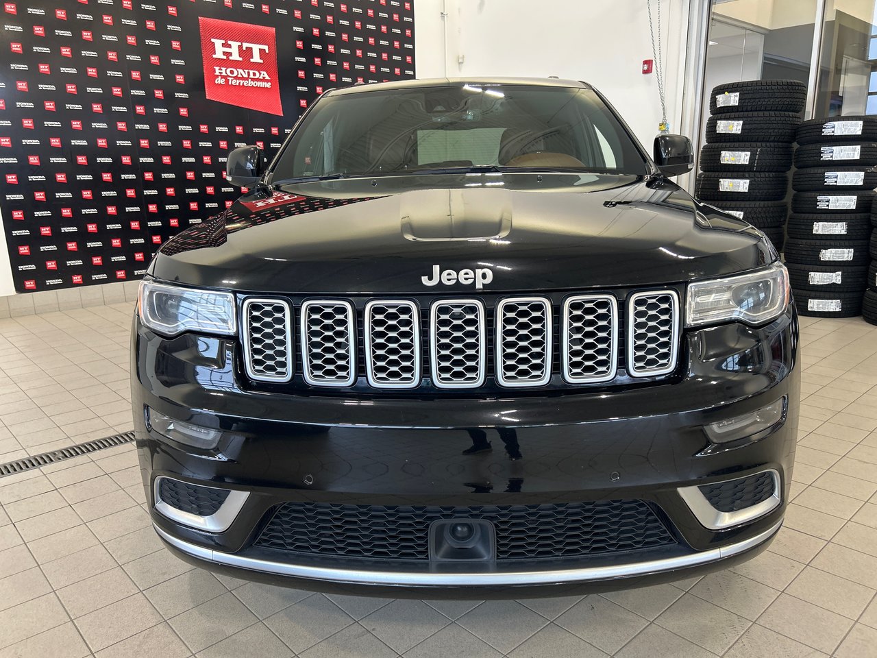 2021 Jeep Grand Cherokee Summit-1