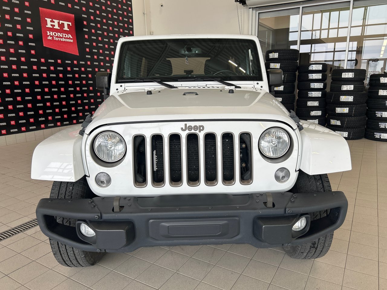 2018 Jeep Wrangler JK Unlimited Golden Eagle-3