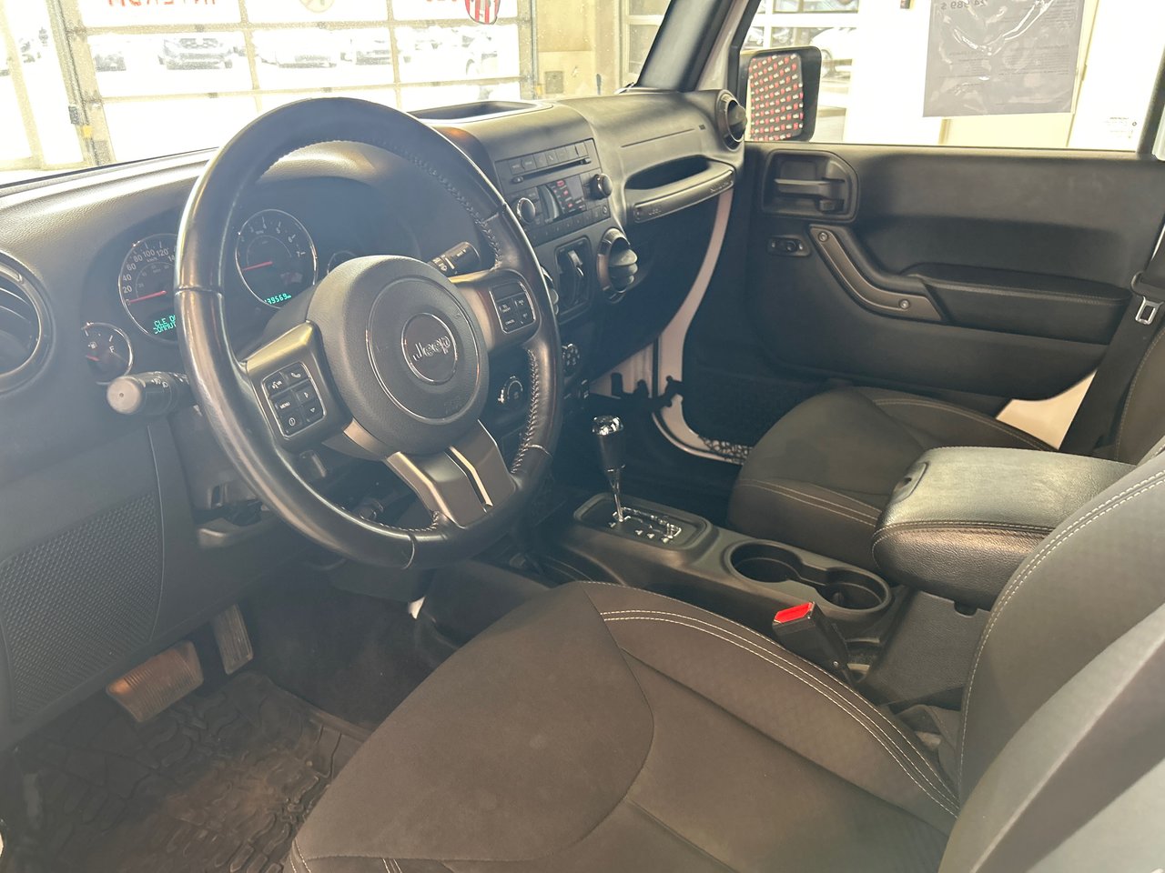 2018 Jeep Wrangler JK Unlimited Golden Eagle-28