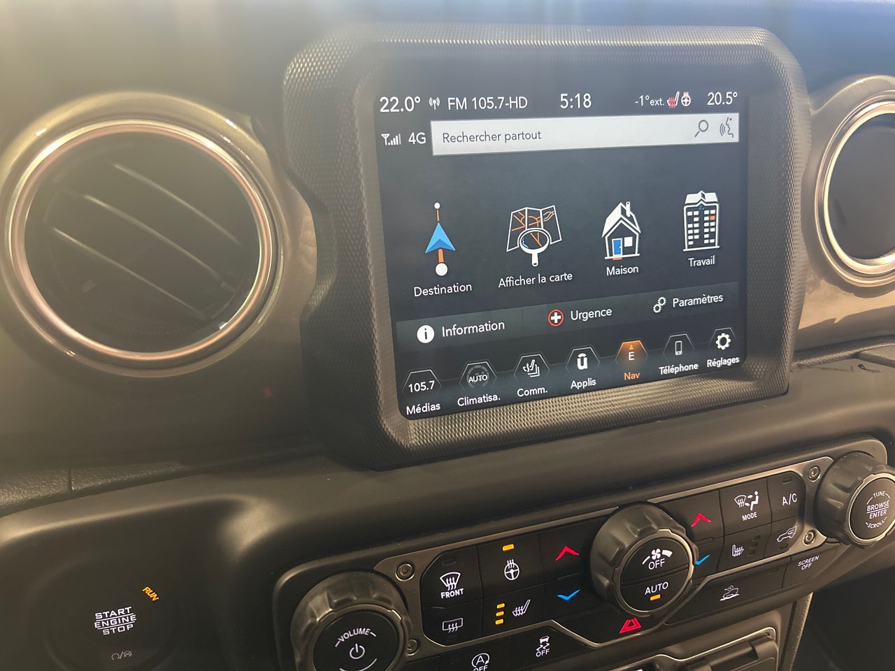 2021 Jeep Wrangler Unlimited Sahara-25