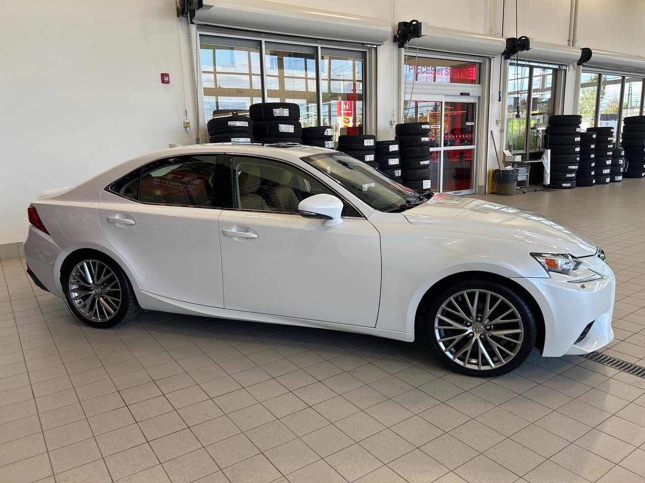 2014 Lexus IS