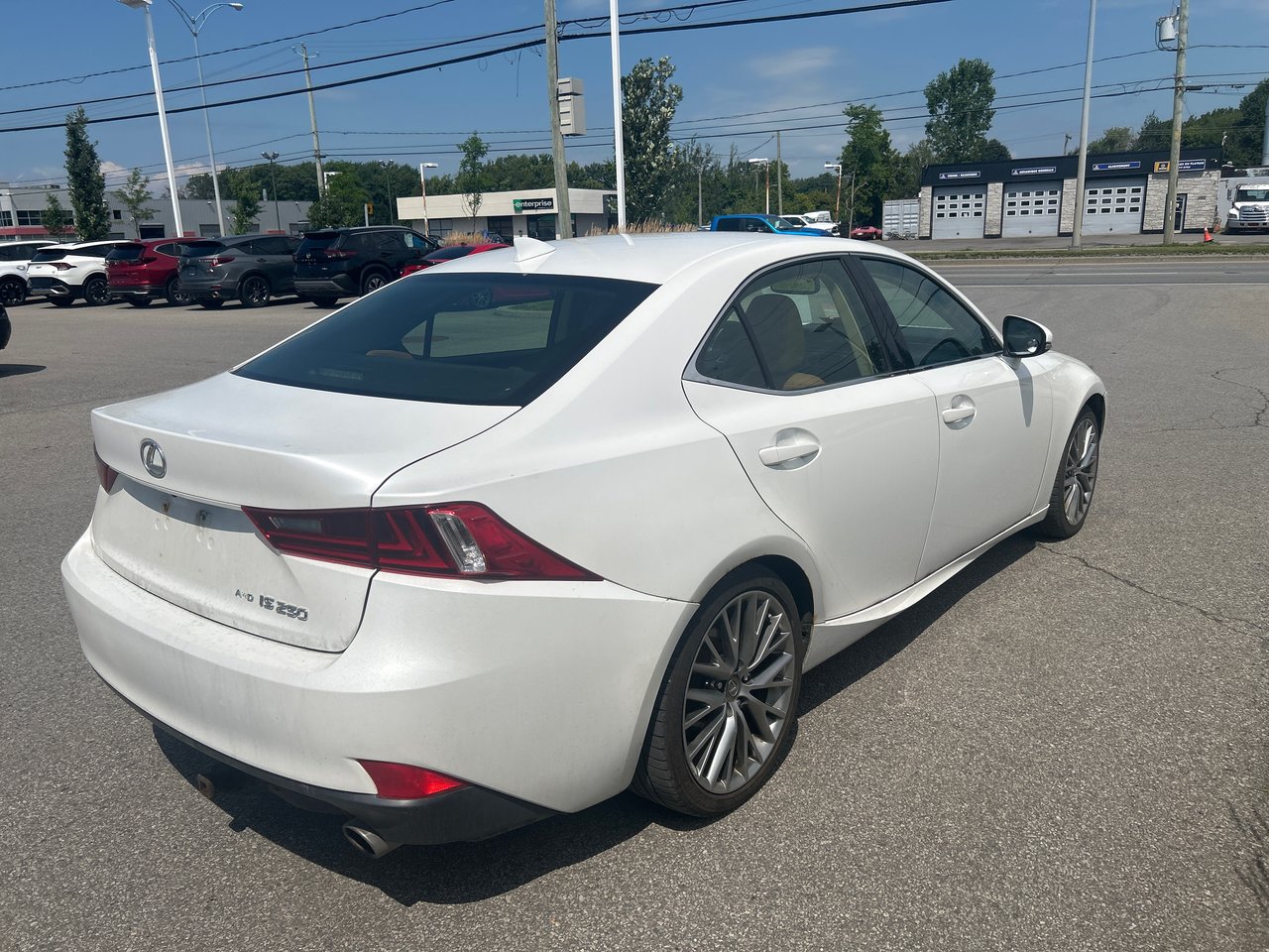 Lexus IS 250  2014-3