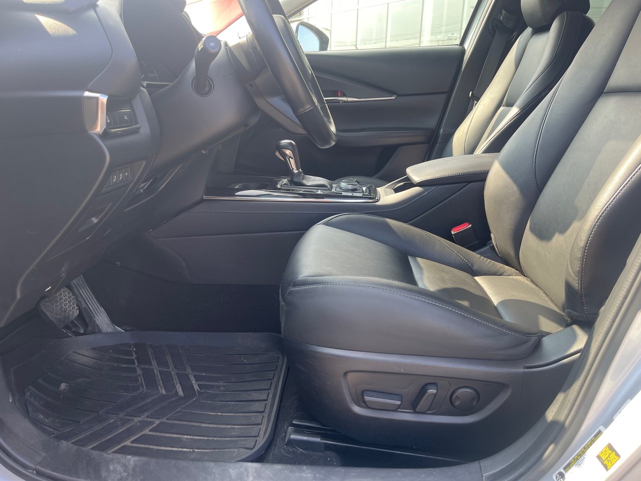 2022 Mazda CX-30 GS Luxury-13