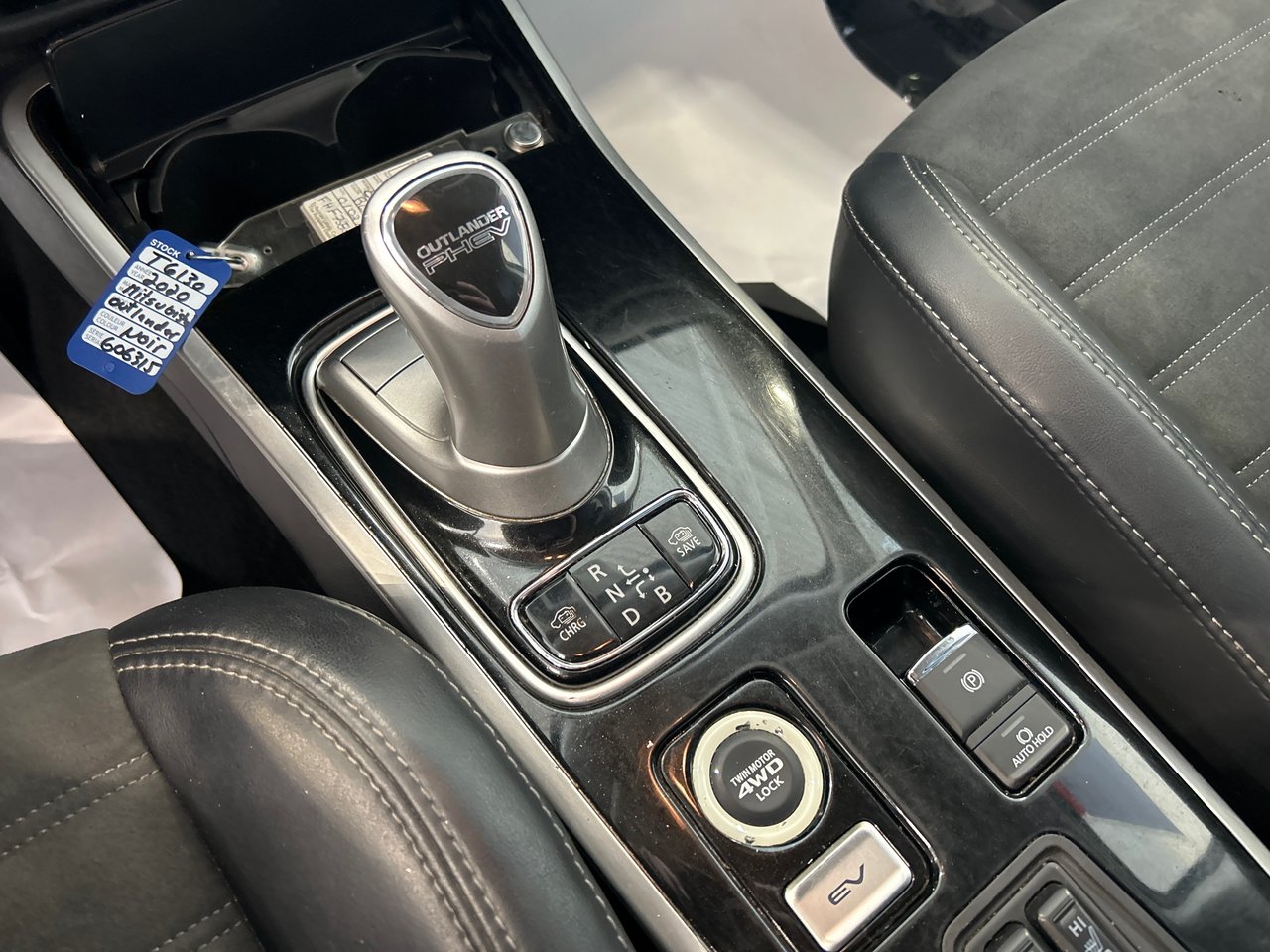 2020 Mitsubishi Outlander PHEV SE-20