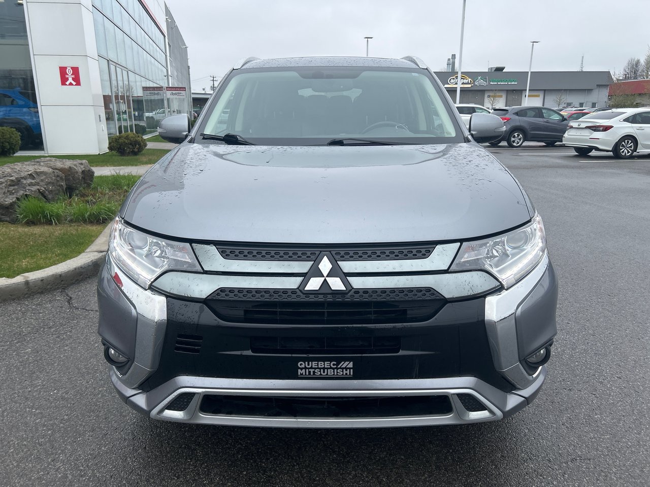 2022 Mitsubishi Outlander PHEV LE-4