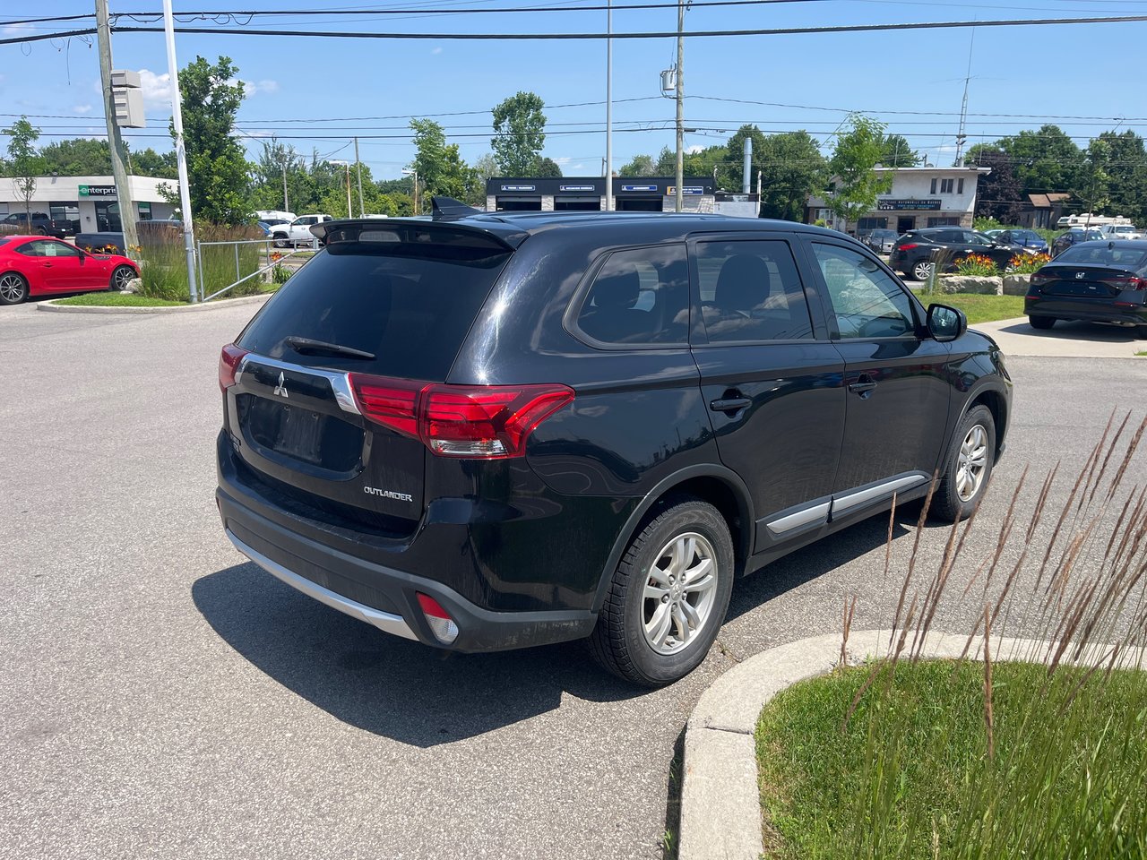 2018 Mitsubishi Outlander ES-7