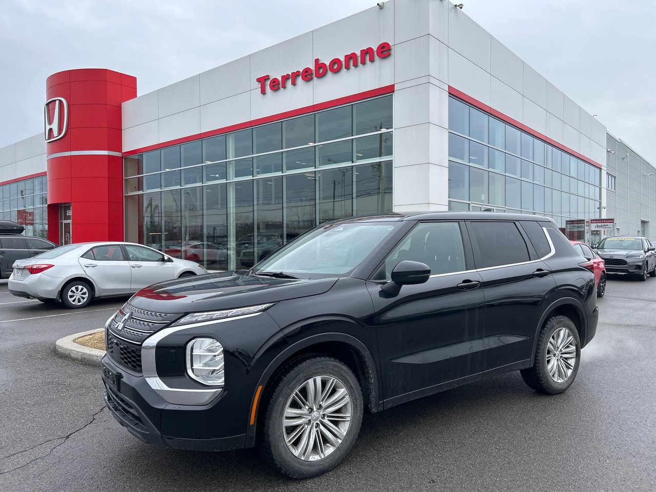 Mitsubishi Outlander ES 2023-0