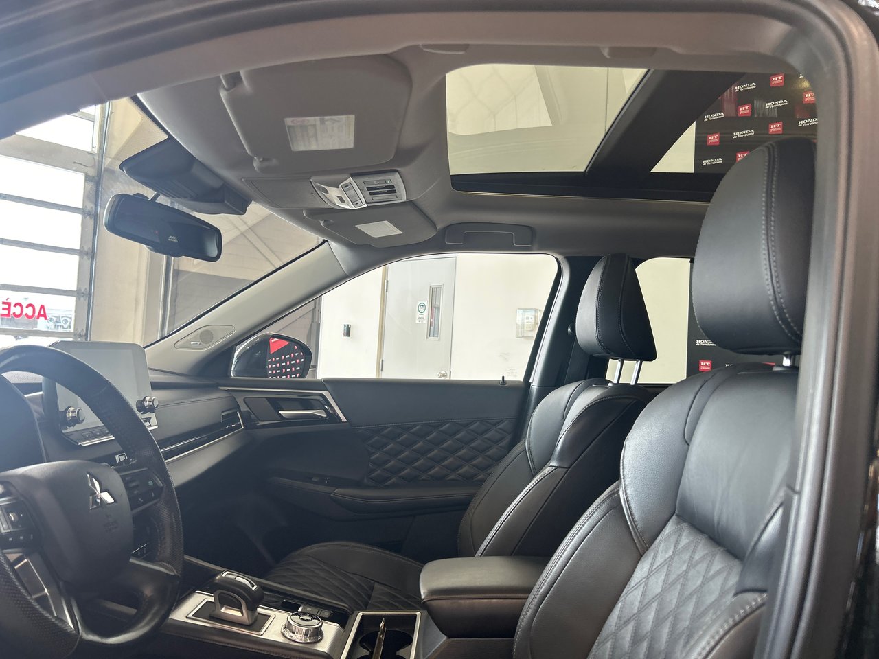 Mitsubishi Outlander GT 2023-20