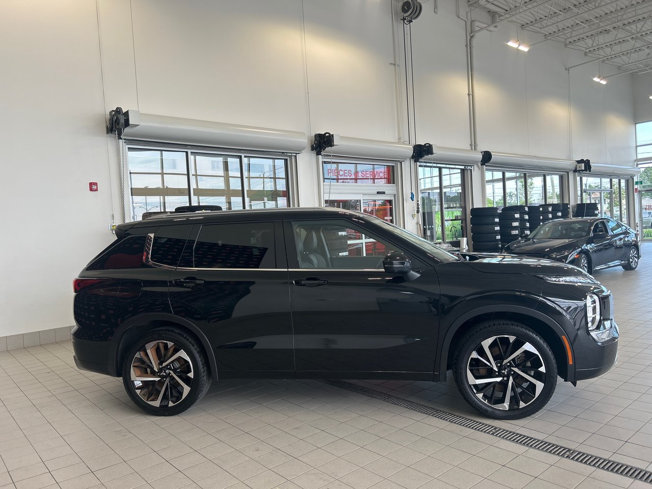 Mitsubishi Outlander GT 2023-4