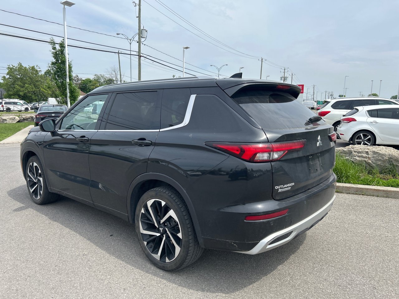 2023 Mitsubishi Outlander GT-2