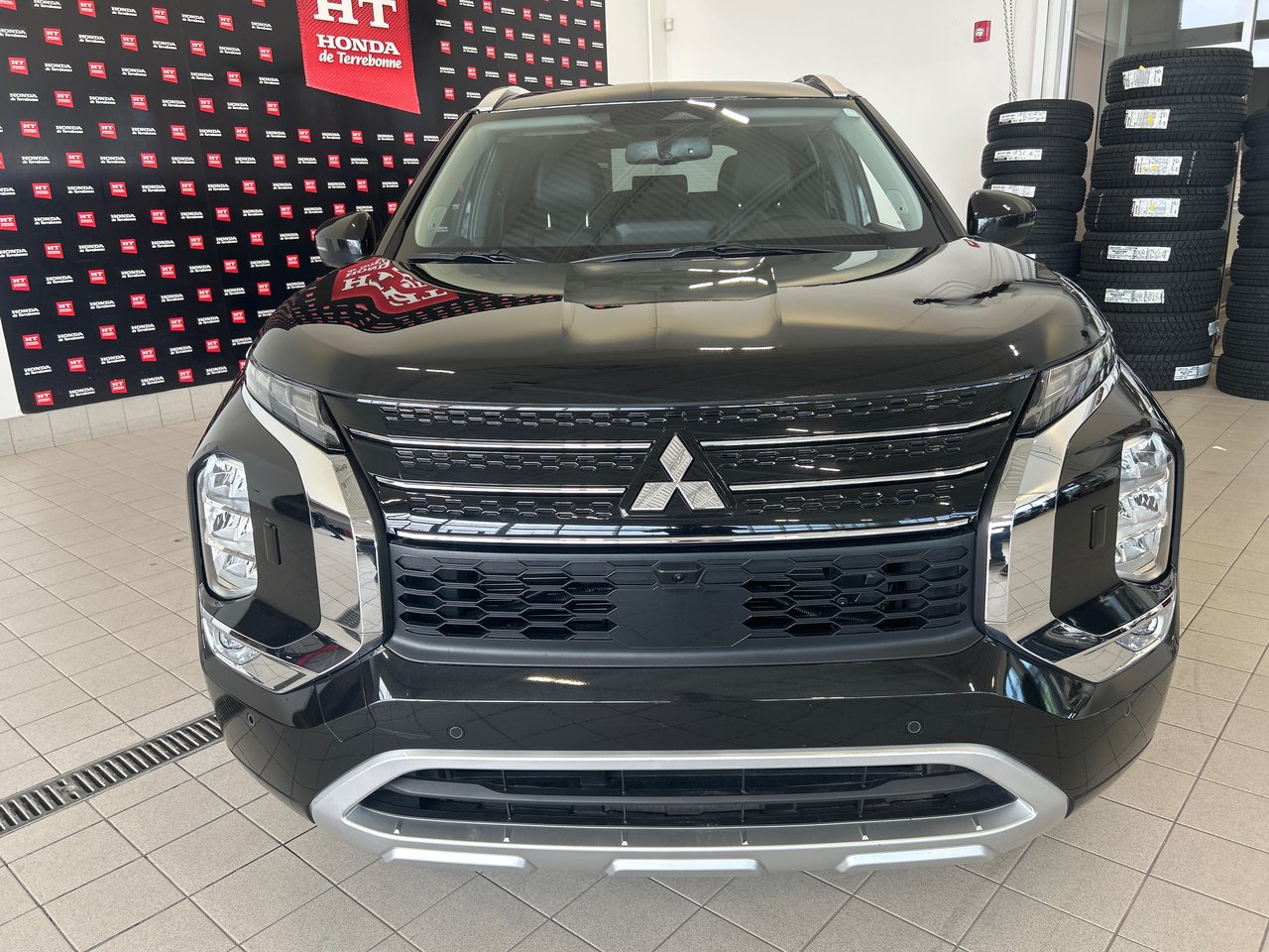 Mitsubishi Outlander GT 2023-2