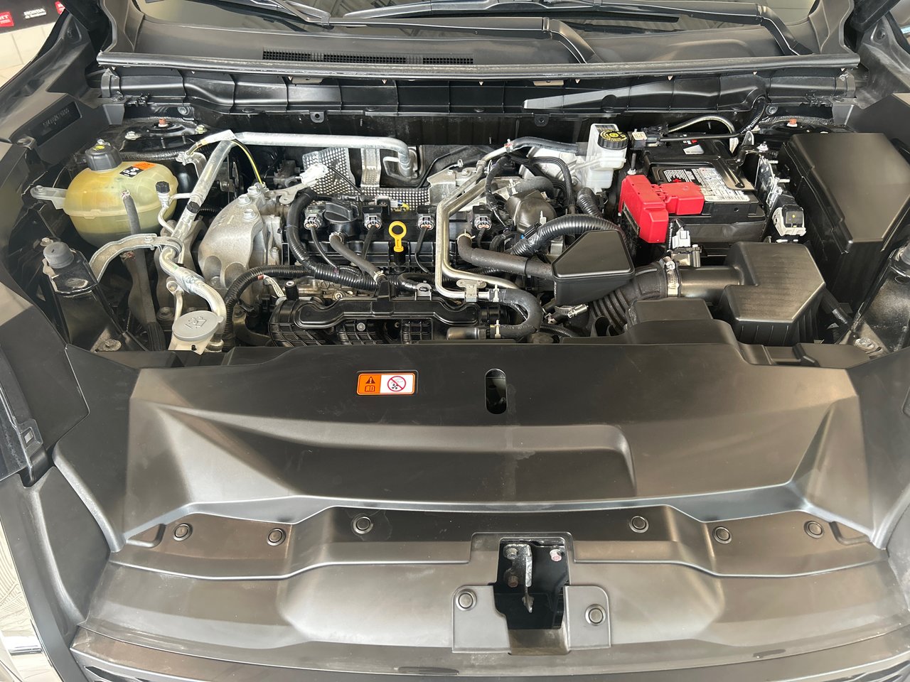 Mitsubishi Outlander GT 2023-16