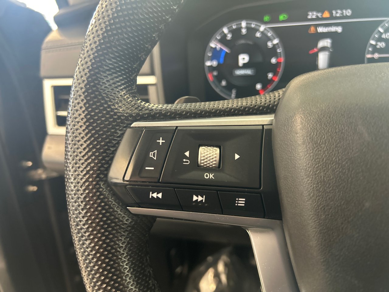 Mitsubishi Outlander GT 2023-31