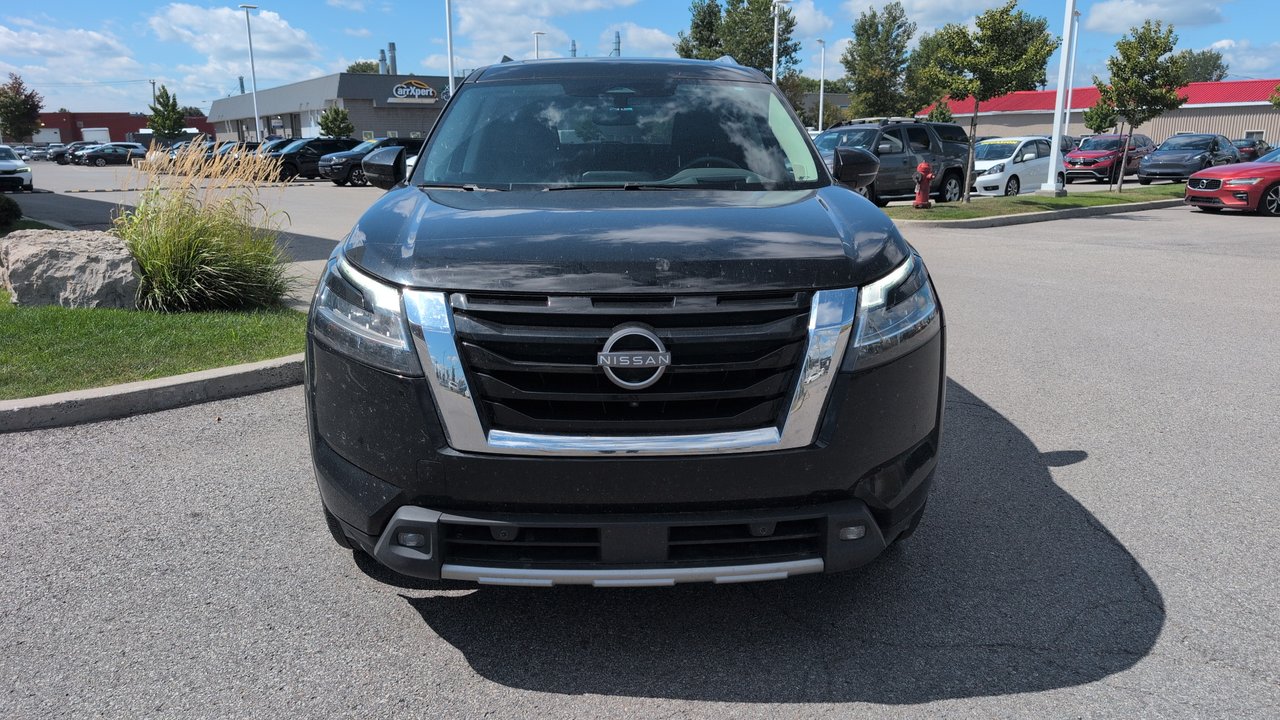 2022 Nissan Pathfinder SL-2