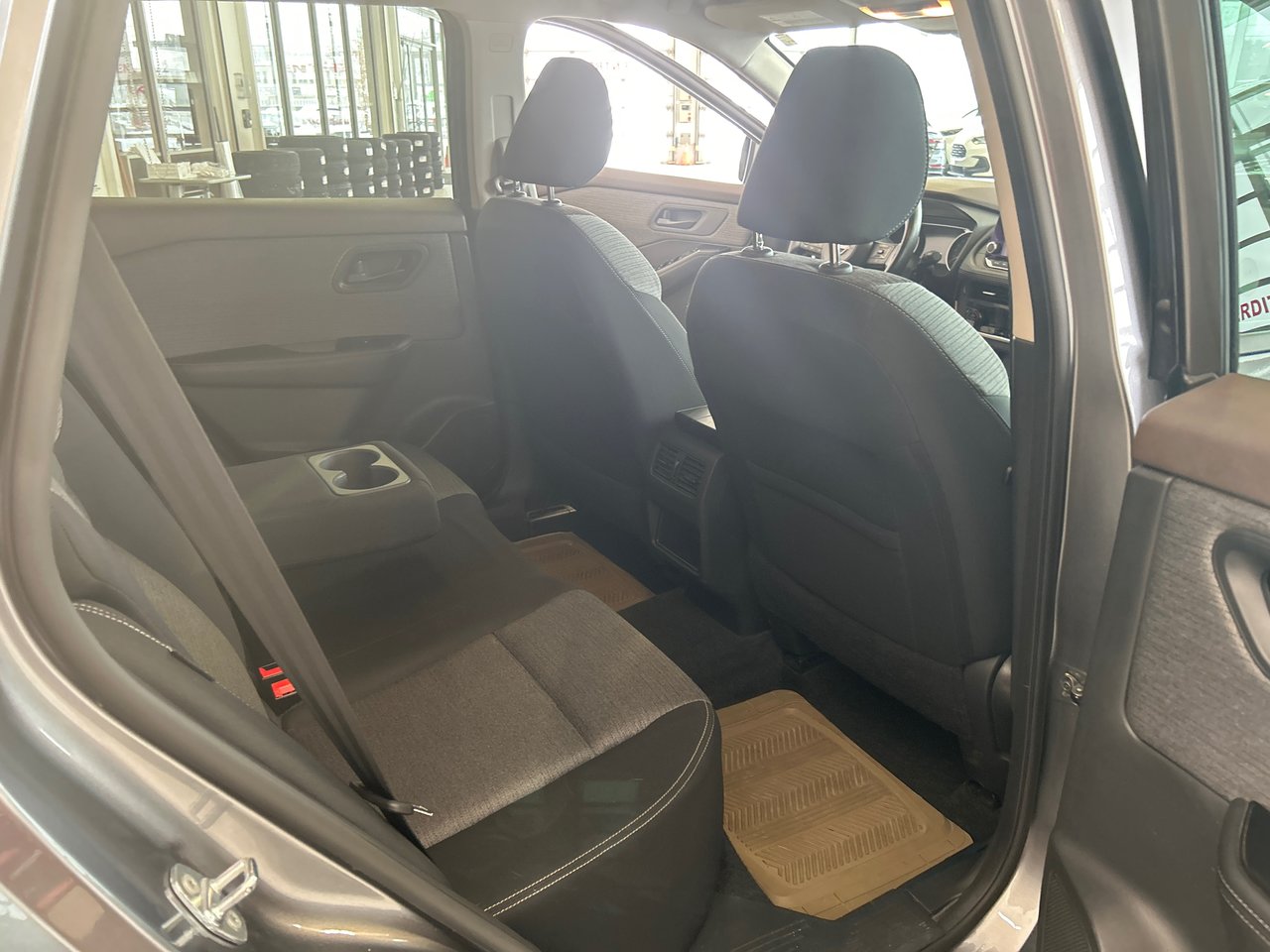 Nissan Rogue S 2022-12