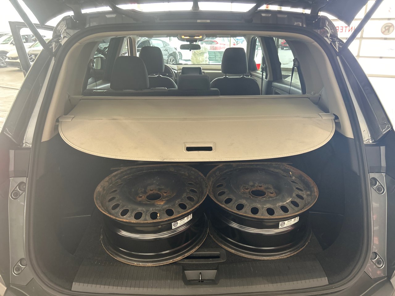 Nissan Rogue S 2022-10