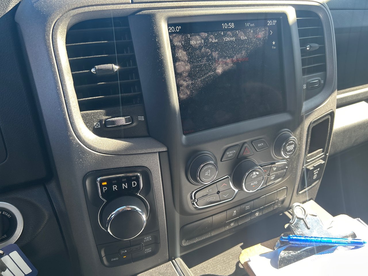 Ram 1500 Classic Express 2021-8