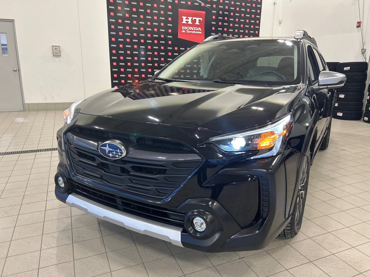 2024 Subaru Outback Premier XT-2