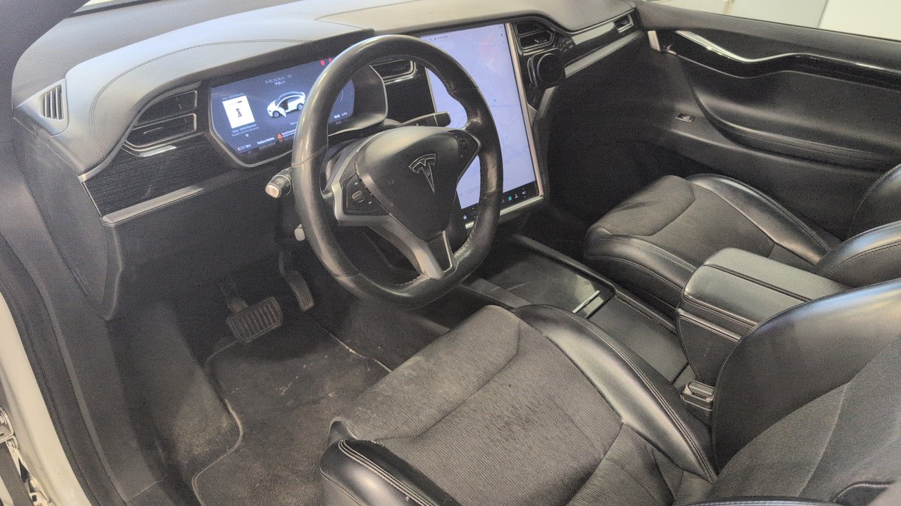 2017 Tesla Model X 75D-13