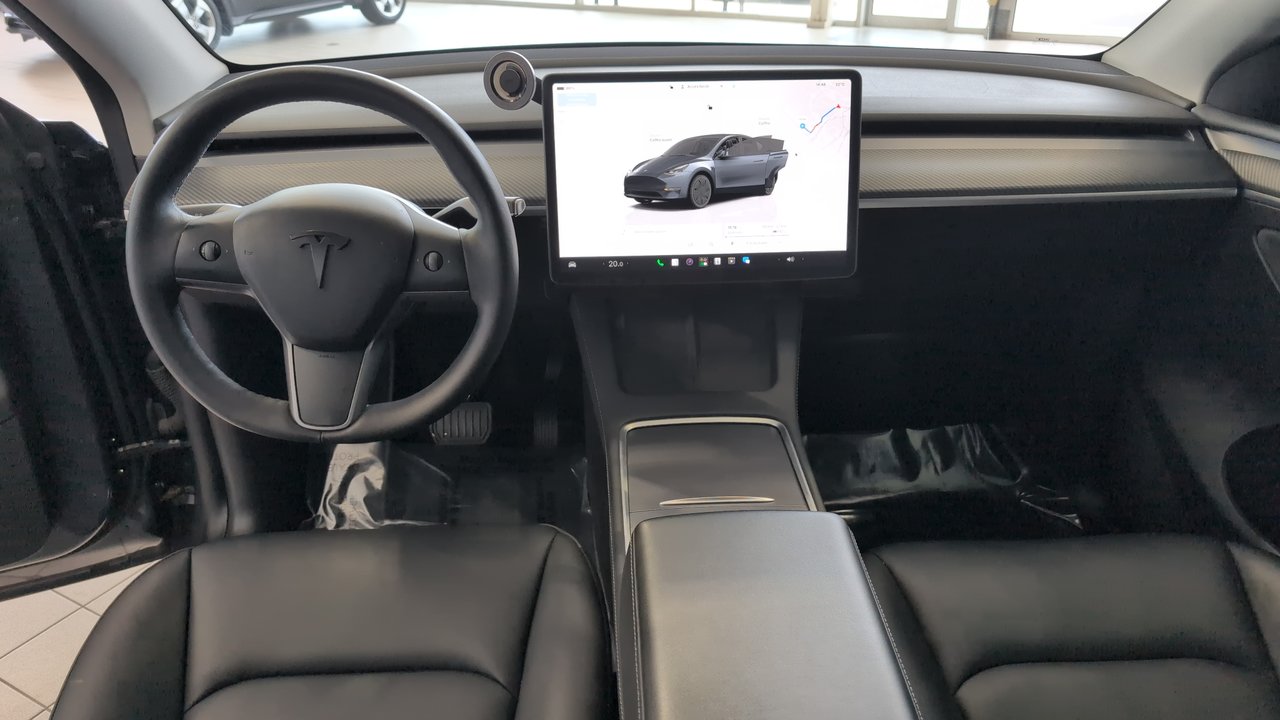 Tesla Model Y Rwd 2023-17